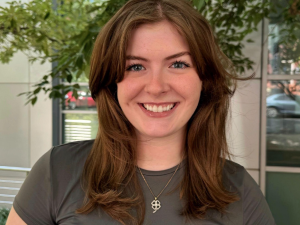 Fiona Lewis